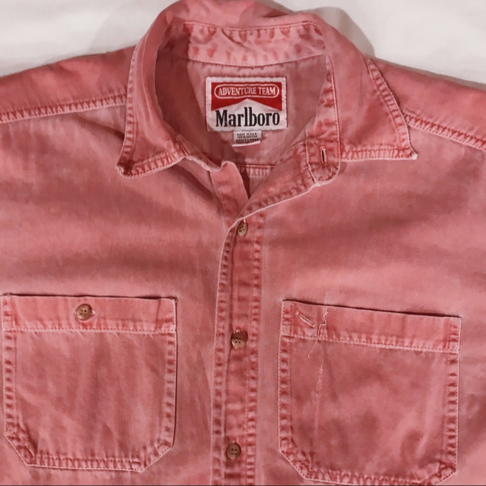 𝚅𝚒𝚗𝚝𝚊𝚐𝚎 𝙼𝚊𝚛𝚕𝚋𝚘𝚛𝚘 𝚜𝚑𝚒𝚛𝚝 - Picture 3 of 5